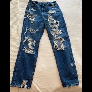 American Eagle size 10 Long distressed mom jeans